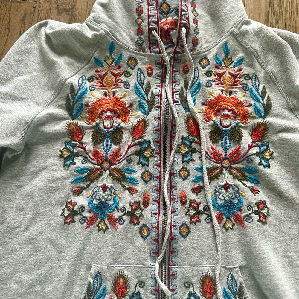 Embroidered Gray Women's Jacket - Picture 2 of 5